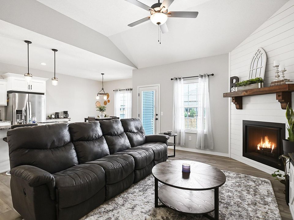 5543 W Mangrove Street, Springfield, MO 65802 | Zillow