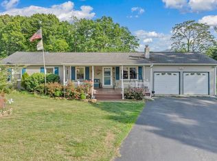 933 Martin McNeil Rd, Salem, VA 24153
