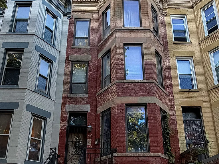 Rhode Island Ave NE — Photo 1