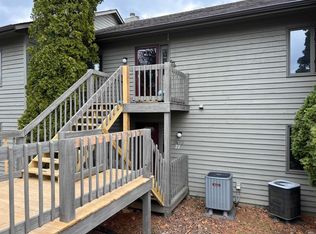 9419 S Pointe Retreat Dr #77, Bloomington, IN 47401
