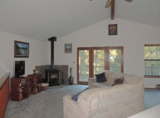 19781 Cottonwood St, Groveland, CA 95321