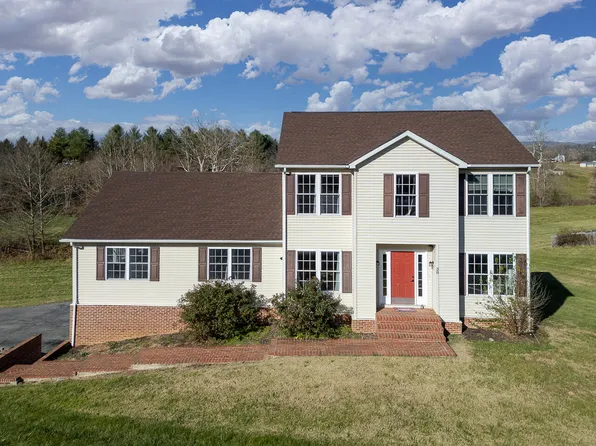 38 Mill Ct, Lexington, VA 24450