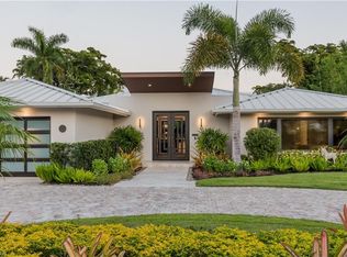 3740 Parkview Way, Naples, FL 34103