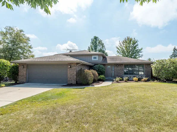 14105 S Garavogue Ave, Orland Park, IL 60467