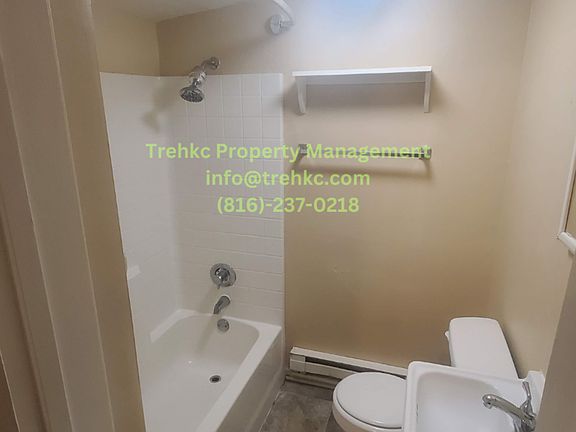 4th image of 7026 Bellefontaine Ave