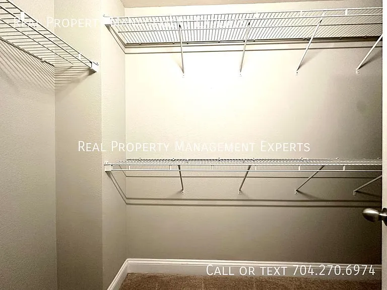 9824 Coatbridge Dr — Photo 14