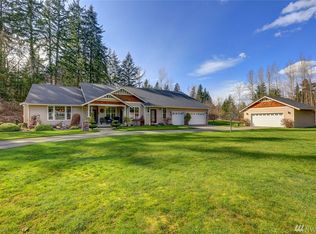 5702 190th Ave E, Lake Tapps, WA 98391