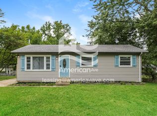 1444 Fairmeadows Ln, Saint Louis, MO 63138