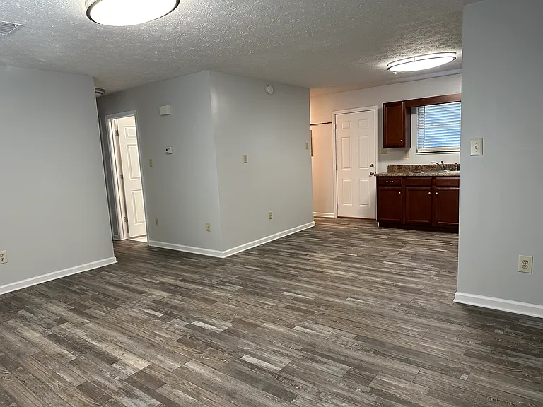 114 Sequoiah Ln #1 — Photo 2
