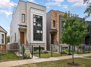 4127 N Whipple St, Chicago, IL 60618