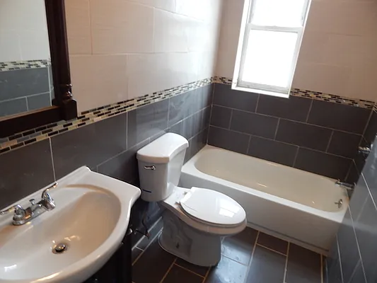 Rented by Capri Jet Realty Corp | media 5