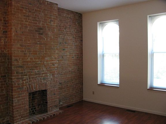 4th image of 2414 S 18th St #B