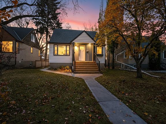 2nd image of 10915 67th Ave NW