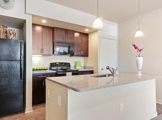 2980 Gillham Rd APT 207, Kansas City, MO 64108