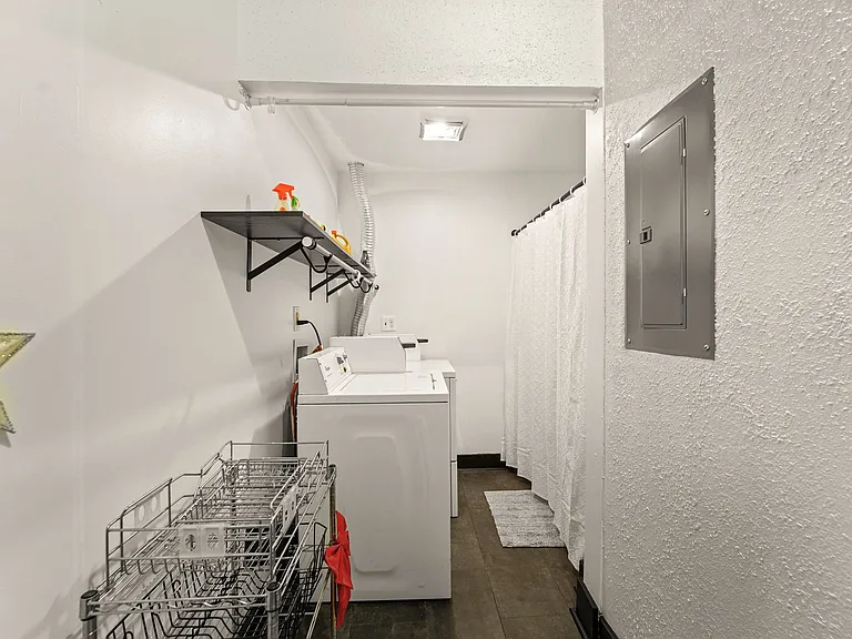 136 Court St #2 — Photo 14