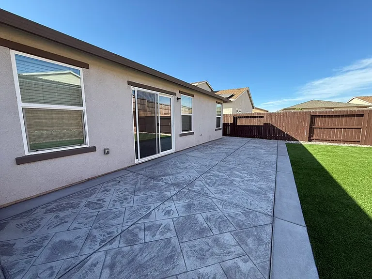 4447 Greenshank Way — Photo 36