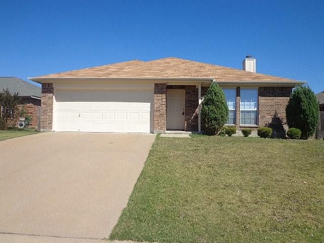 1st image of 1016 Carlin Ln