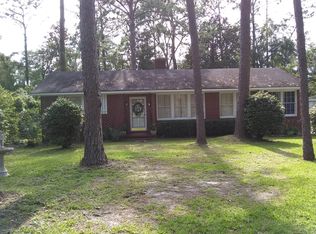 1505 Cherokee Dr, Waycross, GA 31501