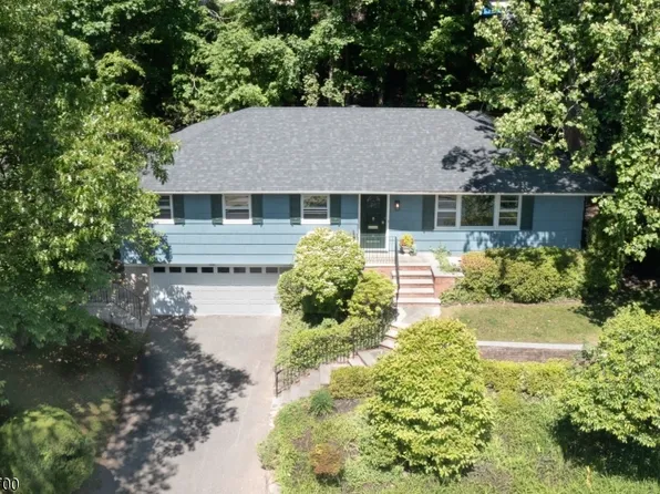 27 Belgrade Ter, West Orange Twp., NJ 07052