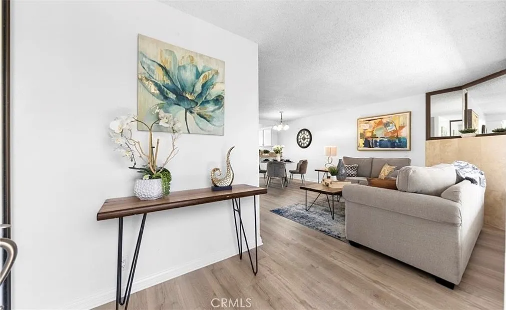 4 bed, 1436 sqft, $3,800 — Photo 1