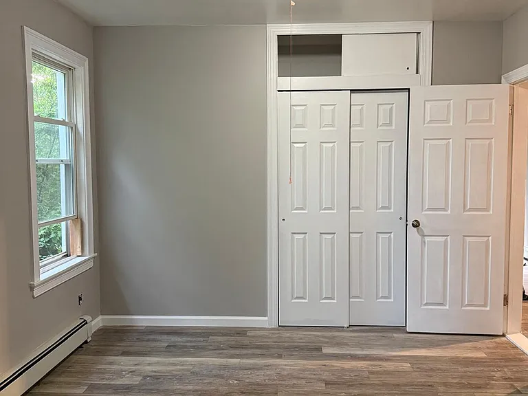 35 Sheffield St — Photo 1