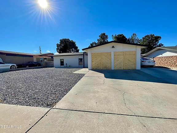5th image of 329 Bright Water Ln