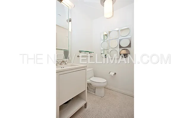 Sold by Douglas Elliman | media 24