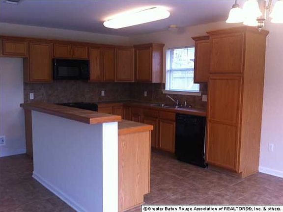 5th image of 23831 Stoneridge Ln