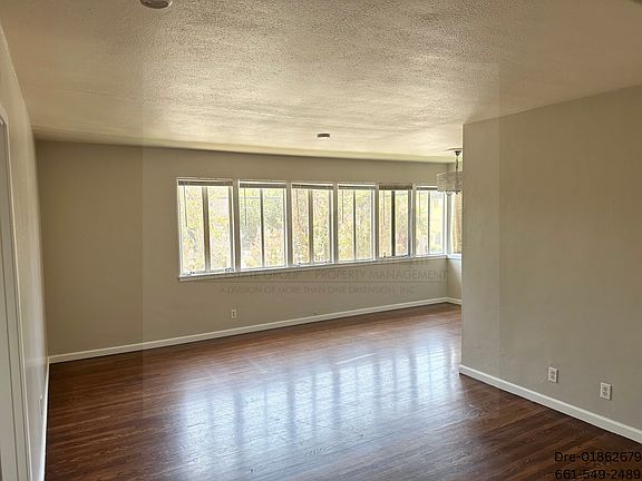 5th image of 2303 E St