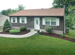 1062 Oblock Rd, Pittsburgh, PA 15239