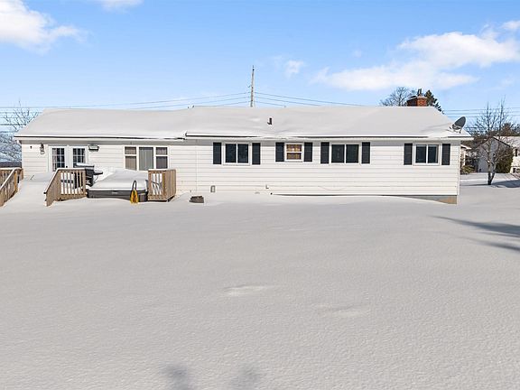 2nd image of 8 Smith Ave