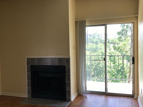 4th image of 12166 Metric Blvd APT 381