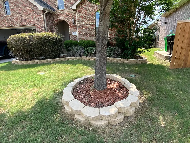 708 Hummingbird Dr — Photo 48