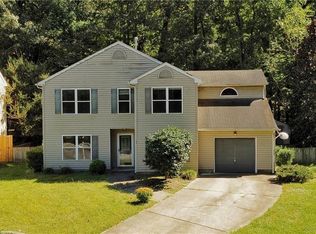 131 Low Ridge Rd, Williamsburg, VA 23185