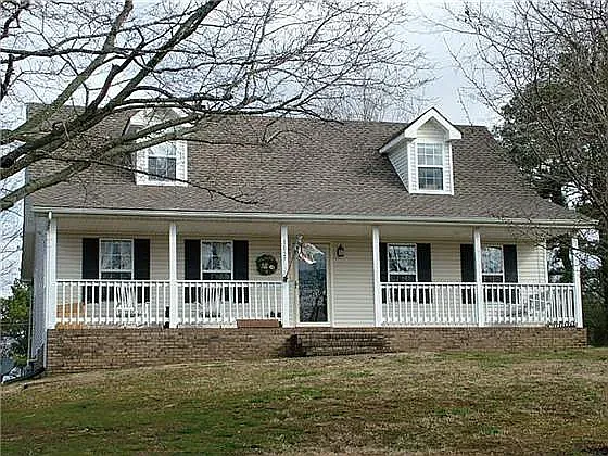 1027 Davidson Dr — Photo 2