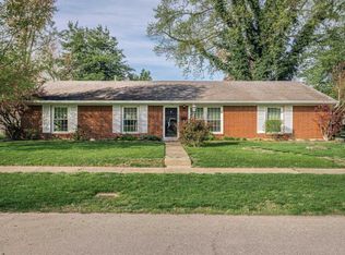 2400 Vinedale Ave, Louisville, KY 40220