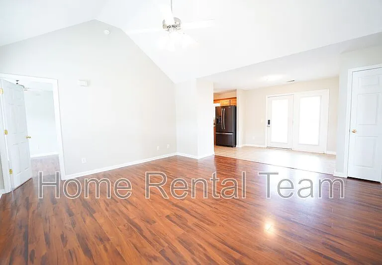 134 Mustang Dr — Photo 26