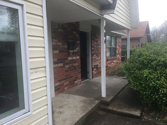 2nd image of 404 NE 6th St