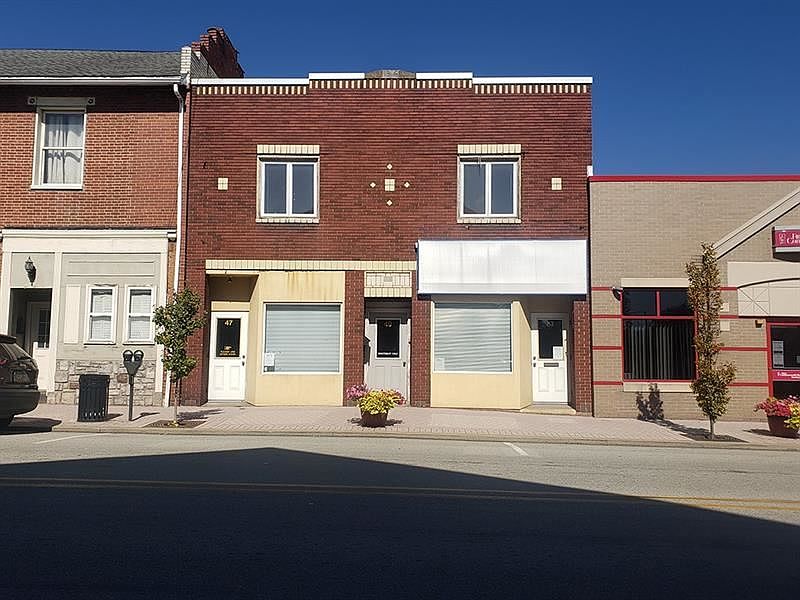 1st image of 47 E Market St