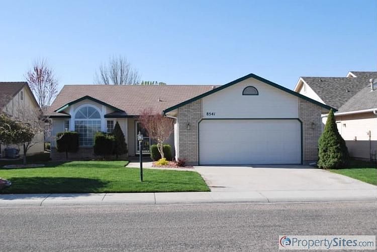 1st image of 8541 W Clubhouse Ln