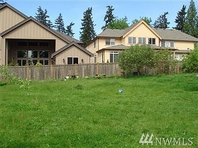 2nd image of 13409 NE 132nd St