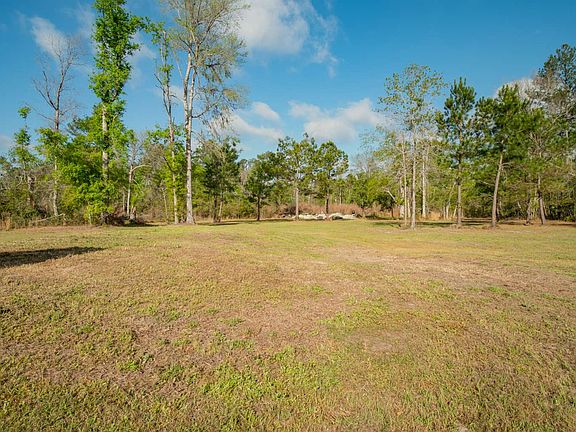 3rd image of 2839 NW County Road 141