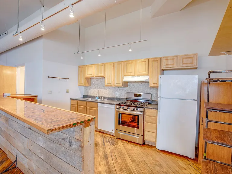 1278 N Milwaukee LLC — Photo 5