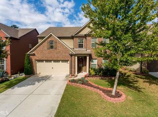 470 E Fork Shady Dr NW, Lilburn, GA 30047