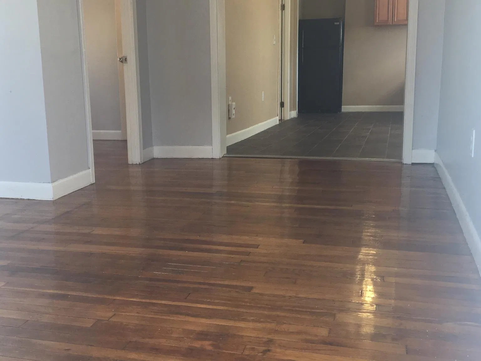 2 bed, 700 sqft, $1,700 — Photo 4