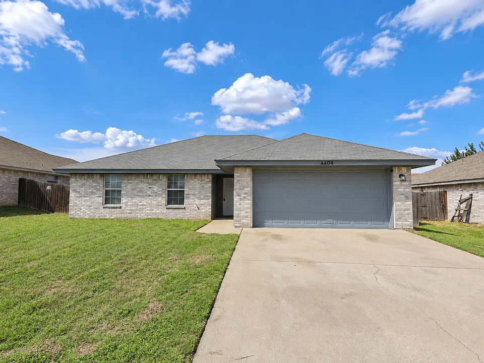 4409 Aspen Dr