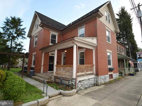 216 E Main St, Mount Joy, PA 17552