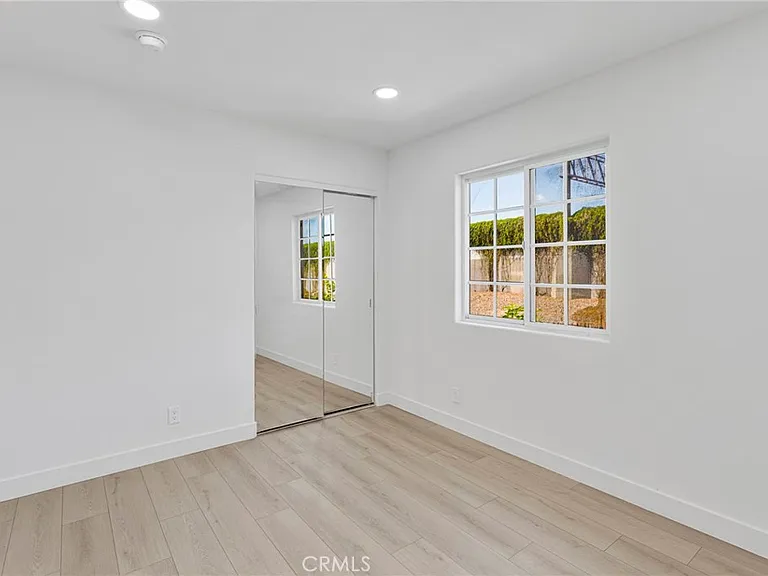 348 W 83rd St — Photo 18