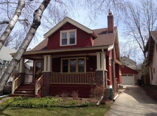 4028 N Prospect Ave, Shorewood, WI 53211