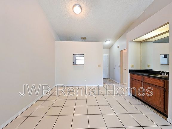 4th image of 7607 Indian Lakes Dr #3